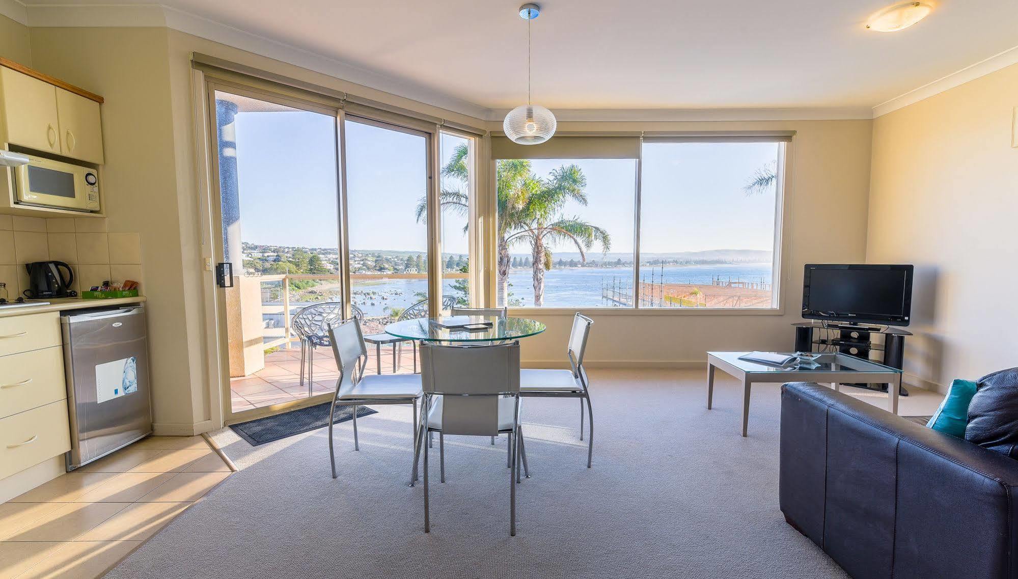 The Bluff Resort Apartments Encounter Bay Eksteriør bilde